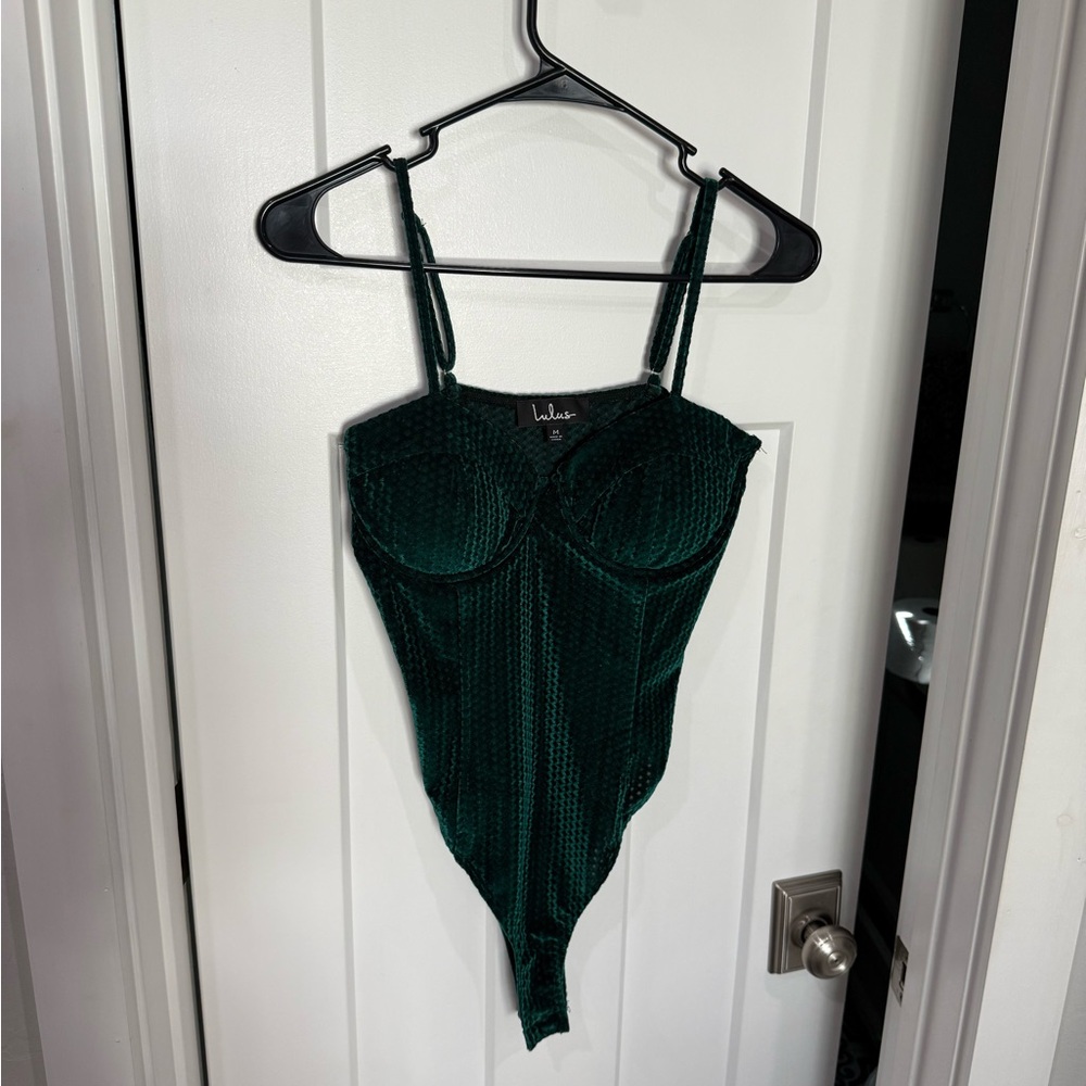 Lulu's Emerald Velvet Bodysuit